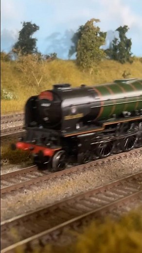 The Waverley #modelrailways #modeltrains #train #railway #a1 #eastern #bachmann #steamengine
