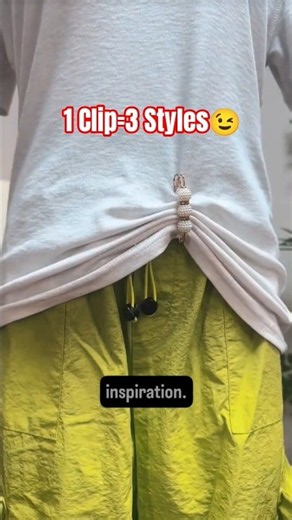 3 Ways To Style Your Oversized T-Shirt With 1 Clip #fashion #hacks