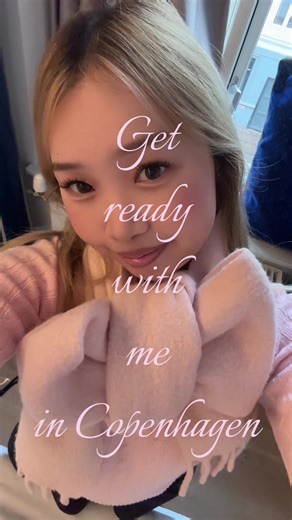 Get Ready with Me in Copenhagen: Makeup Tutorial
