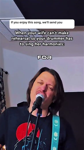 How does he sound? #altrock #rockband #poppunk #emo #emomusic #linkinpark