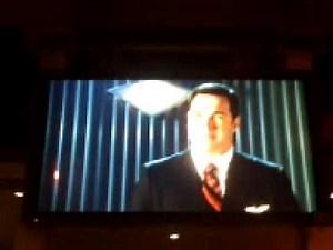 SOARIN OVER CALIFORNIA PRESHOW STARRING PATRICK WARBURTON
