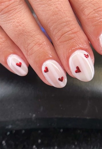 Valentine's Day Nail Ideas for Stylish Celebrations
