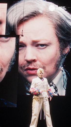 24K views · 211 reactions | Sarah Snook is taking Broadway by storm, juggling 26 characters in “The Picture of Dorian Gray.” To keep them straight, she warms up each one physically and vocally before every show—sometimes even doing "star jumps" (AKA jumping jacks) while reciting lines to build stamina. cbsn.ws/6901 | CBS Sunday Morning | Facebook