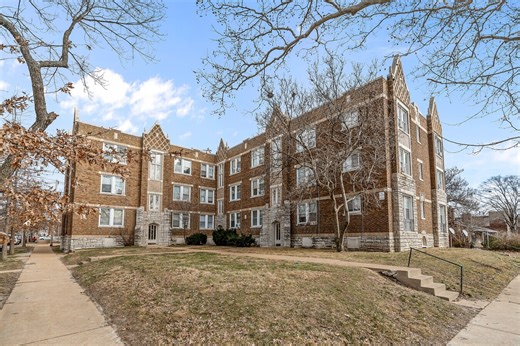 3862-3866 S Spring Ave, Saint Louis, MO 63116 - Multifamily for Sale | LoopNet