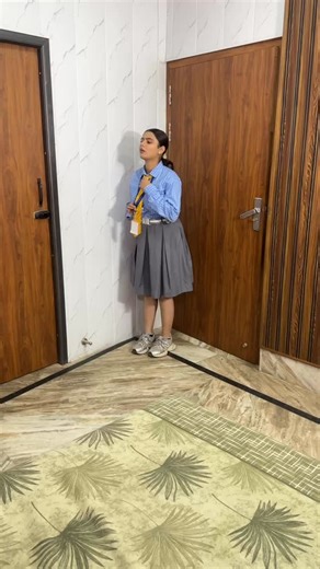 Megha Sharma on Instagram: "Kahse aye itne paise…. . . . . #réel #reelitfeelit #reelstofeel #viral #viralvideos #trending #foryou"