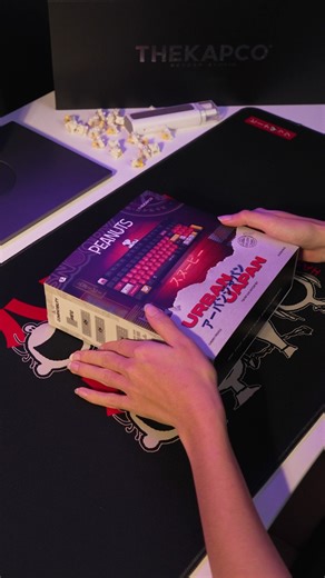 Meet the Urban Japan collection 🏮 Each keycap captures the lights, streets, and vibes of Japan. Your desk gets a mini adventure every time you type! The textures and design are just amazing. #thekapcoxpeanuts #urbanjapan #keycapaddict #DeskSetupGoals #mechanicalkeyboardlove #SnoopyVibes #limitededition | Thekapco