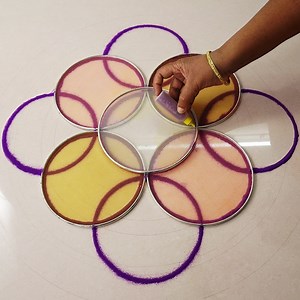 12M views · 83K reactions | Simple and Easy Rangoli Designs Using Chalni I used of Chalni to give interlaced round rangoli shapes, Given Details used easily avilable things like Pencil , Fevicol Bottle, Paint Brush, cotton bud and colour powder. #rangoli #Simplerangoli #rangolibyjayanthig #satisfyingvideo #satisfying #relaxingvideo #relaxing #Hobbyideas | Simple Rangoli | Facebook