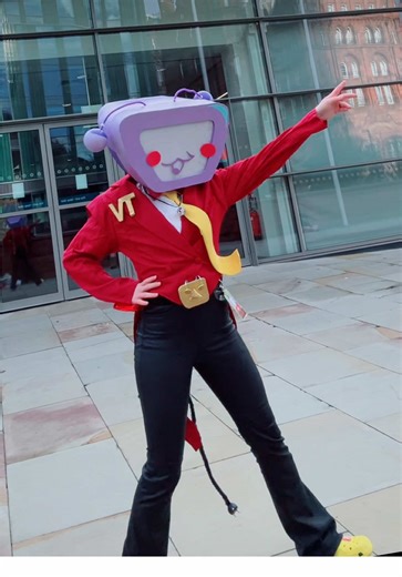 My First Cosplay Dance: A Learning Experience