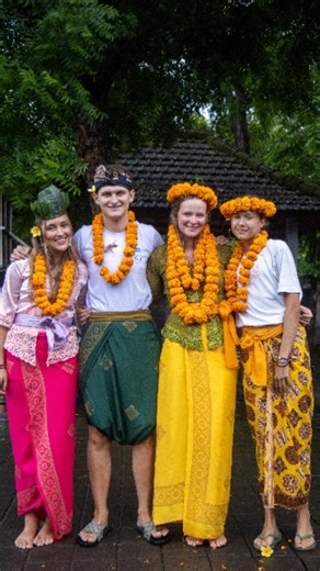 Bali Volunteering Programs on Instagram: "No viral sound, just real moments. This week, we said goodbye to our amazing volunteers in the By The Sea Program. A simple farewell, filled with genuine smiles, songs, dances, flower garlands, and handmade gifts from the children. Rocco, Codi, Veerle, and Hattie didn’t just teach English — they laughed, danced, and became part of the kids’ world. Even joining the dances, turning a goodbye into a beautiful memory. Thank you for the time, love, and energy