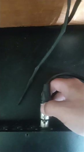 DLMS MACKIE SELESAI SERVIS