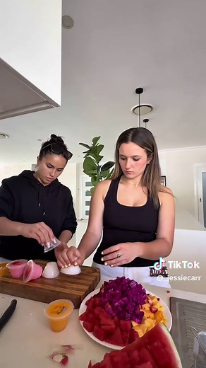 How did we do? @Kayla Semaan 🧿 #hwachae #hwachaerecipe #makinghwachae #foodtiktok #summersnack