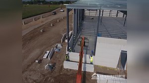 钢结构厂房ALC外墙板施工现场航拍
