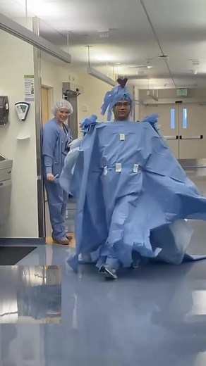 Turnover time for the operating room can vary depending on the personnel working with you on a particular day. This is just a joke by the way… we surgeons realize that the nurses and scrub techs are working hard to turnover our rooms as quickly as possible. (Original video credit: @attitudemag) #Surgeon #operatingroom #Turnover #Nurse #Scrub | Nick Pappas, MD