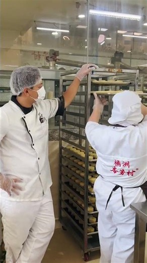 Slacking in mooncake workshop for immersive experience#India