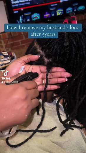How to Remove Traditional Locs Safely and Easily