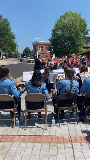 Eastern View and Culpeper County High School Bands did fabulous job at the Lafayette Days celebration at the Depot yesterday! | Culpeper Star-Exponent news