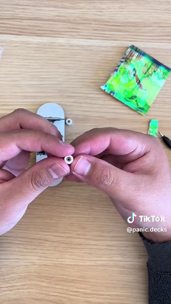 We just dropped some boards on our website, so we decided to set one up for yall as well as unbox some new @Dynamic Fingerboards and new joycult lites 3.0 :) boards avaiable on our site #unboxing #fingerboardsetup #foryoupage #satisfying #smallbusiness