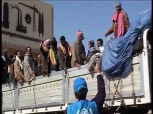 Egypt: Egyptians Cross Back Home