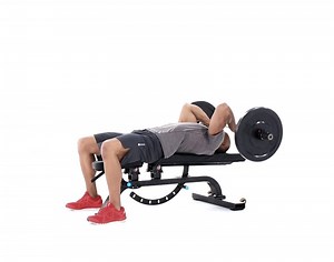 Lying EZ-Bar Triceps Extension - Muscle & Fitness