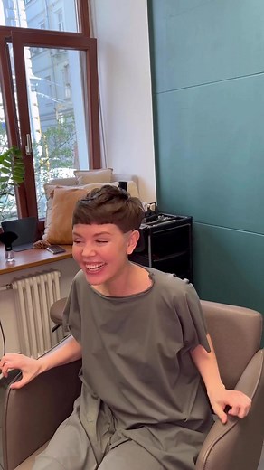 eyecandyhair a TikTokon