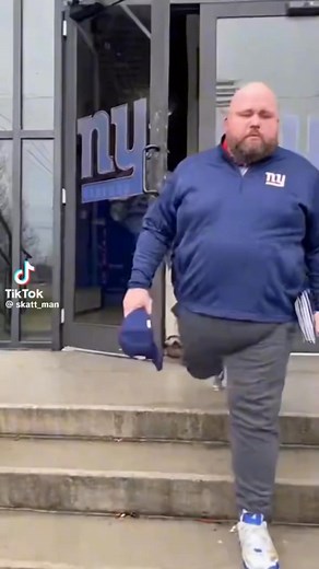 Giants Fans 😂👀😂 | Craig Smith