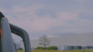 Introducing a new chase light option for your SxS or 4x4, available in three sizes: 22.5 inches, 32 inches, and 38 inches. #utv #offroading #4x4 #polaris #polarisrzr #rzrlife #rzr100xp #rzrturbo | Xprite Offroad & Lighting | Facebook