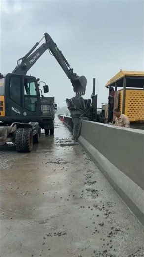 How Road Cement Blocks Are Made 🛣️🏗️ | Modern Road Construction Process