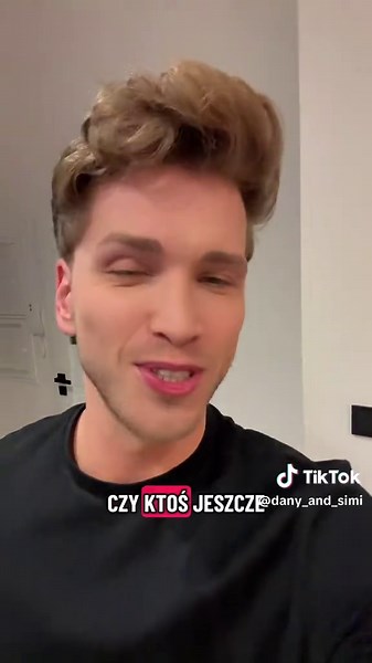 Dziwne Wiązanie Butów Airforce 1