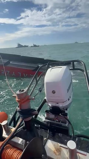 Capt. Charles Hansen and Capt. Pedro Perez flipping over S-3 Mikalyzed | Fast Response Marine Towing & Salvage