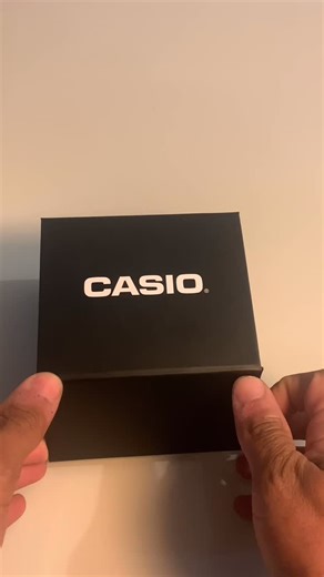 Êxodo Neto on Instagram: "Mais um Casio digital pra ajudar nos treinos de cardio !!! E junto comemorar os 1mil seguidores !!! Casio W201 #casio #casiowatch #casiooriginal #casiogodtier"