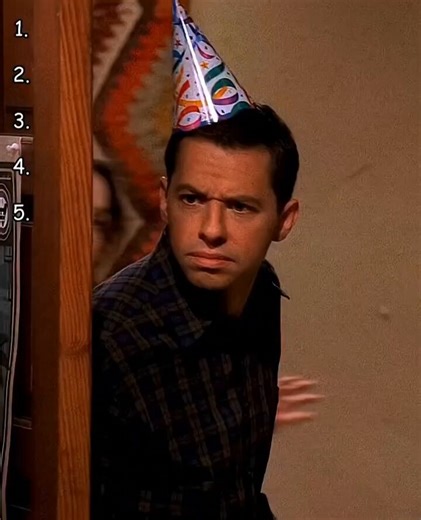 All Jake wanted was to stay awake for his birthday 😂😂Alan should keep his pills well hidden next time 😂Two and a Half Men 🎬🍿