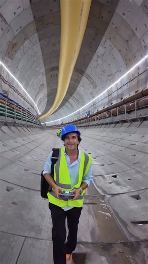 La linea 3 del metro de Panamá mejorara la vida de muchos Panameños🙌🏻🙌🏻🙌🏻 Mas de 3900 empleos directos 24 kilómetros 37 minutos 11 estaciones 5,000 millones de inversión 30,000 personas por hora por sentido 26 trenes de 6 vagones #panama #metropanama #metrodepanama | Nicolas De La Guardia