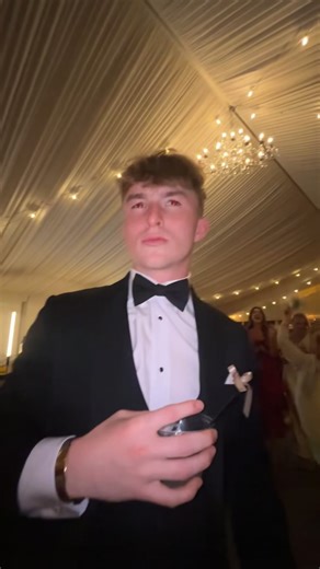 The Best Wedding Bouquet Moments