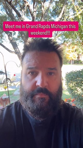 This is a super last-minute announcement! Meet me this weekend in Grand Rapids, Michigan at Grand Rapids Comic Con. I look forward to seeing everybody and talking all things Power Rangers. #RedRanger #GoldRanger #MightyMorphinPowerRangers. | Austin St. John