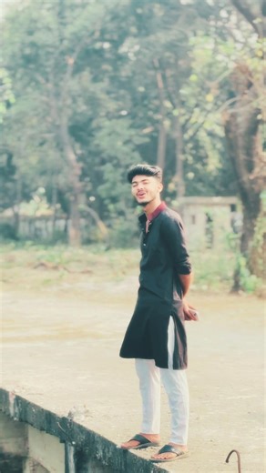 Emotional Song Video with Deep Vibes