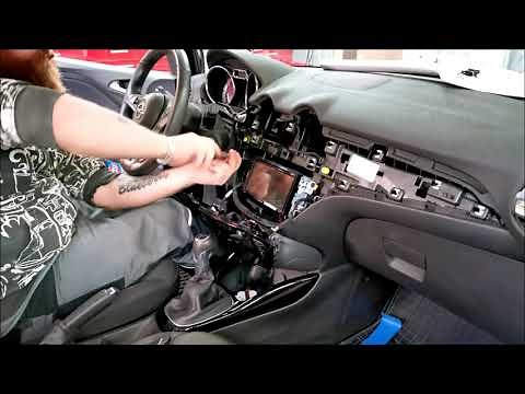 Opel Adam - Radio Umbau Pioneer - Car Media Center Iserlohn