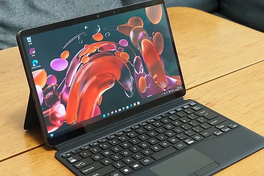 富士通 FMV LOOX WL1/G実機レビュー｜2in1の有機ELディスプレイ搭載13.3型ノートパソコン