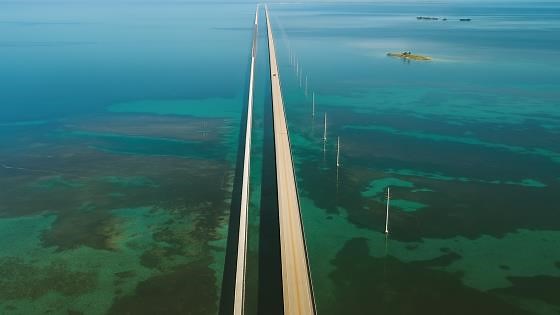 Florida Keys – Seven Mile Bridge Aerial Views in 4K