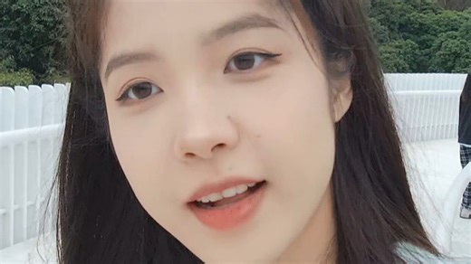 DC206电动螺丝刀：小巧轻便，精准控扭，解决组装难题，家用维修、数码拆装得力助手。