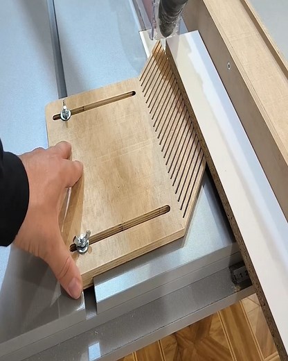 64K views · 630 reactions | One jig that will instantly improve your cuts | Woodworking Tools | Facebook