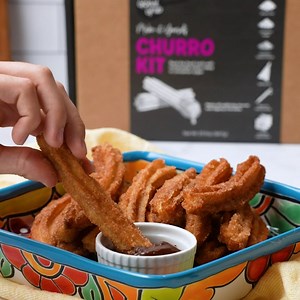 Global Grub DIY Churro Kit - Homemade Churro Kit Includes Churro Mix, Cinnamon Sugar, Chocolate Dipping Mix, Churro Piping Set, Cooking Instructions. Makes 40 Churros. Great Gift for Churro Lovers!