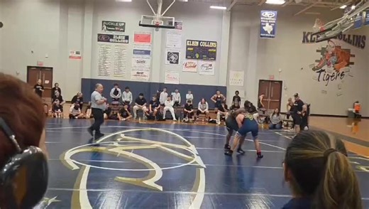while I'm not good at all, I'm having so much fun wrestling #fypage #fyp #wrestle #wrestler #wrestling