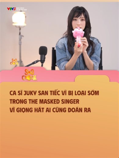 Ca sĩ Juky San tiếc vì bị loại sớm trong The Masked Singer vì giọng hát ai cũng đoán ra. #SAOCHECK #tiktokgiaitri #JukySan #emxinhsayhi #vtvshows