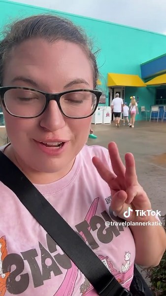 Five Fast Facts about Disney’s All-Star Music Resort! 🎶🤩 #waltdisneyworld #familytravel #allstarmusic #disneytips