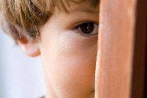 Shy kids: Do we really need to change them? - Today's Parent