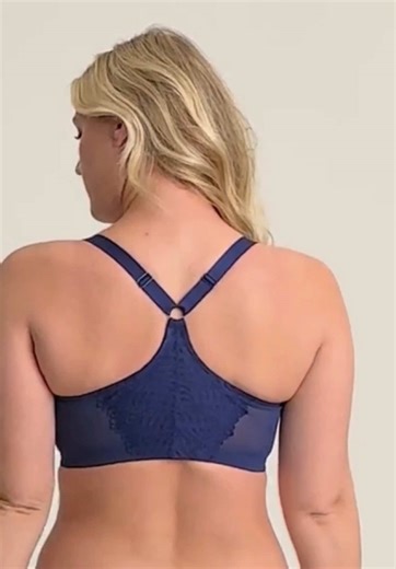 This T-back bra is a top drawer must-have. 💙