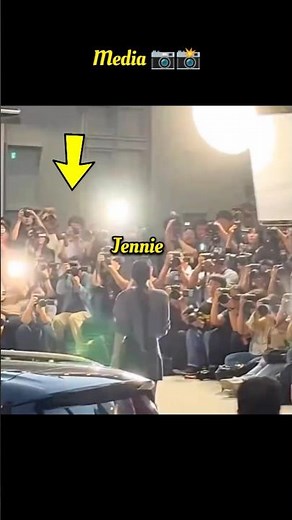 Media vs Blinks phone ✨ #jennie #blackpink #kpop #fypシ゚viral #shorts