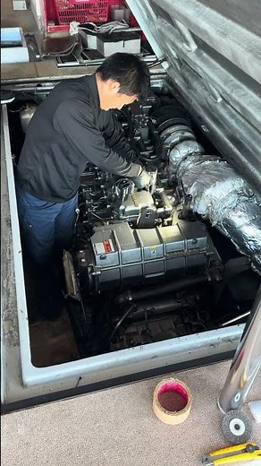 Revive! Yanmar Diesel Engine 6CZ Maintenance