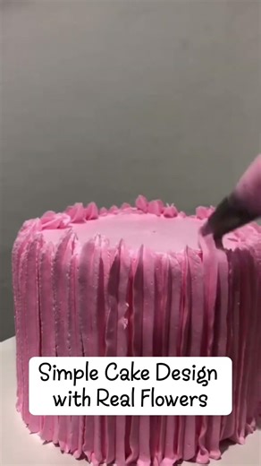 Simple Fresh Flower Cake Decorating Tutorial #FreshFlowerCake #SimpleCakeDecorating #CakeDecorating