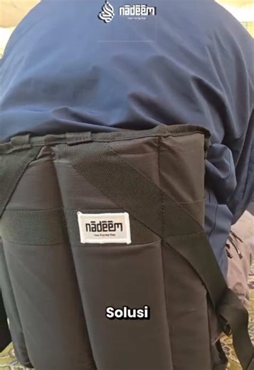 Umroh butuh tas yang simpel, tapi fungsional. Taqi Slingbag Pria: – Ukuran ringkas, nggak ribet – Banyak saku, barang tetap rapi – Anti air & bisa dilipat di koper Cocok dipakai harian selama di Tanah Suci. Klik Beli Sekarang, siap berangkat tanpa ribet. ──────── Lagi cari perlengkapan umrah yang nyaman, ringan, dan berkualitas? Semua kebutuhan ibadahmu ada di Nadeem Indonesia 🤍 Cek koleksinya sekarang sebelum kehabisan! #NadeemIndonesia #perlengkapanumrah #umrah2026